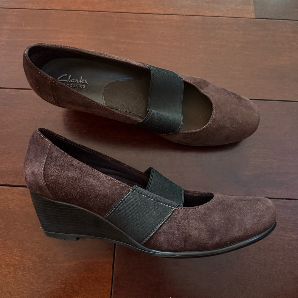 Clarks Brown Suede Wedge Loafers